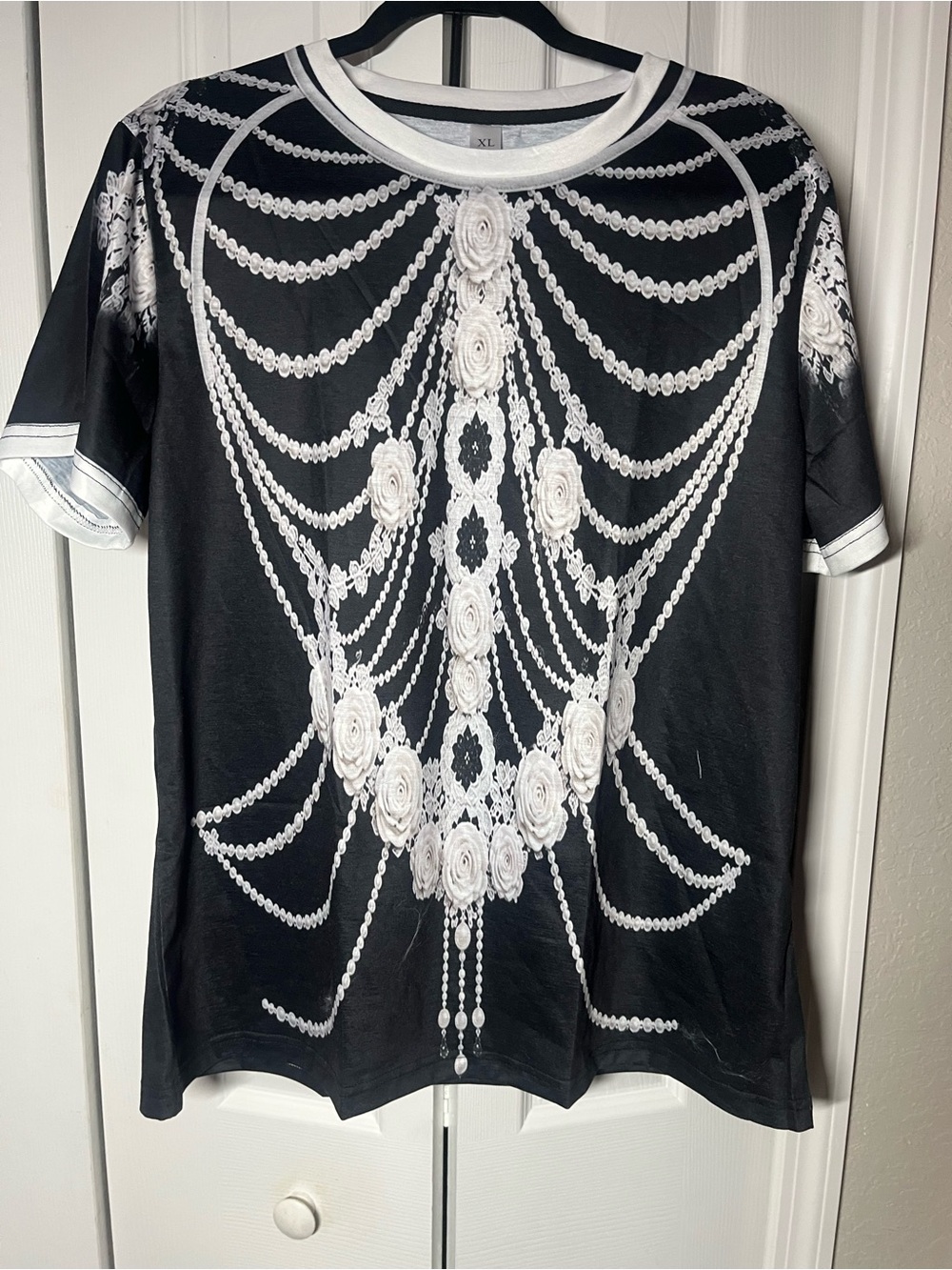 Halloween Day of the Dead inspired unisex shirt size XL NWOT